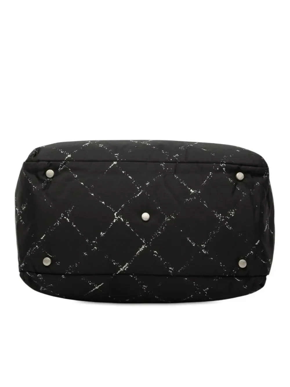 CHANEL elevate your